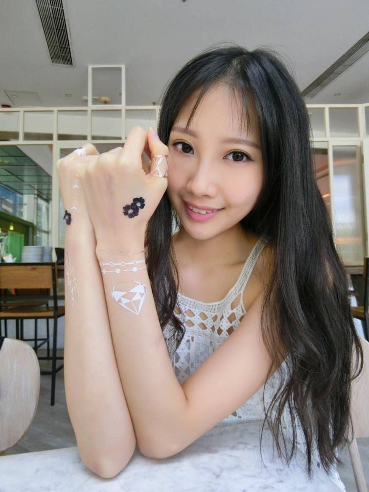 31岁抗癌女歌手李明蔚癌症扩散,目前无法治疗,抗癌9年未放弃