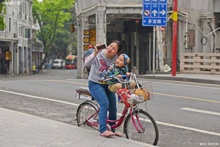 广州最美老街，骑楼建筑古朴典雅，“老广生活”历久弥新