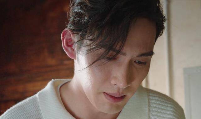 《司藤》结局:颜福瑞变老!司藤为秦放而死,两人最后变回树与藤