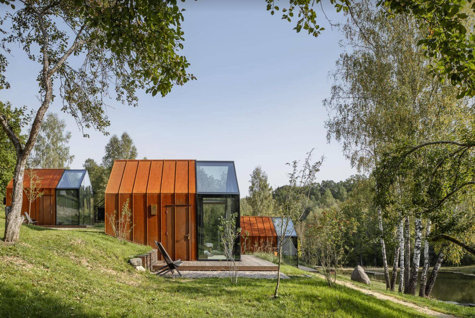 拉脱维亚国家公园里边的 钢结构玻璃屋“自然水疗中心”