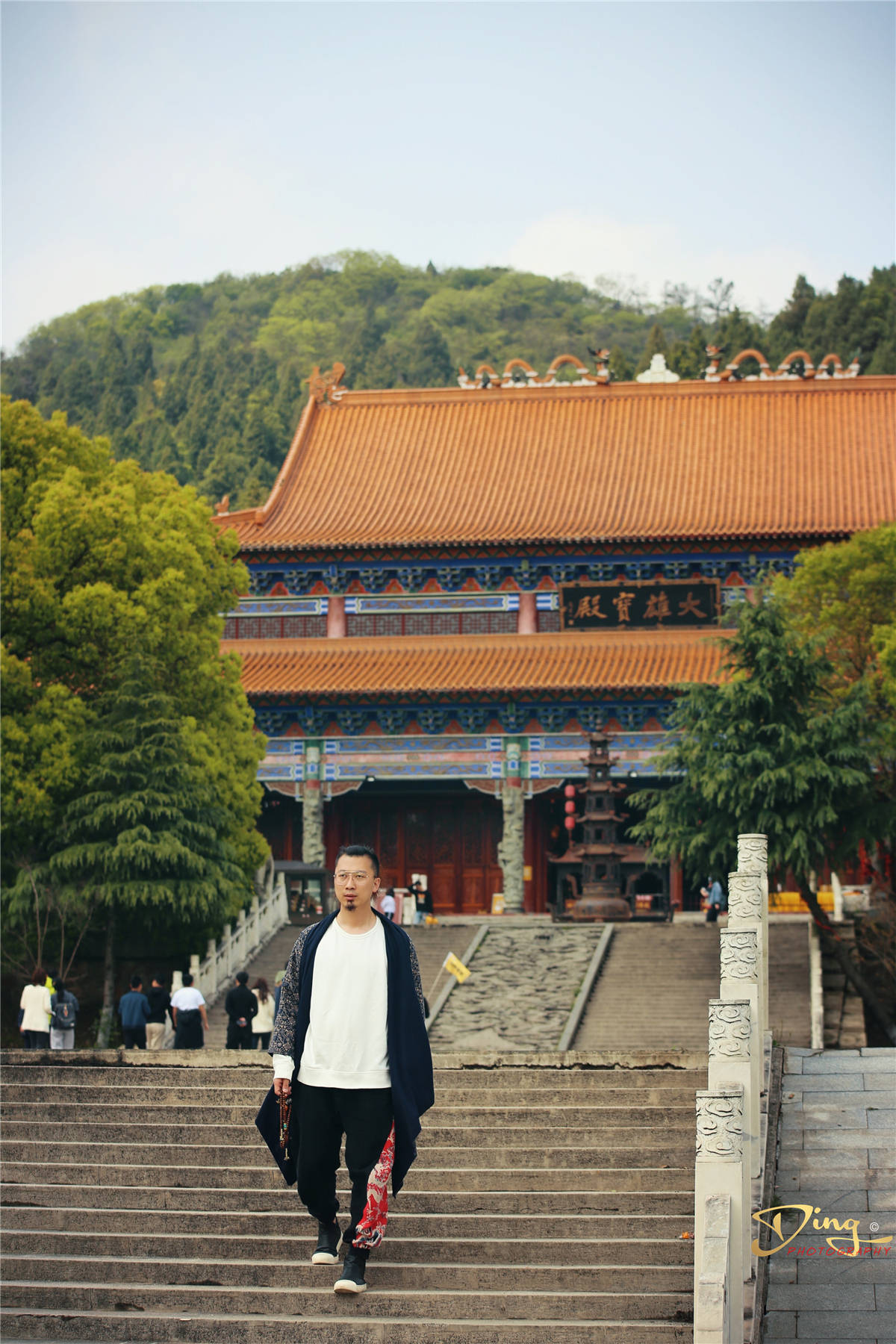 武汉灵泉寺那一片的龙脉落花听雨一方净土真佛境