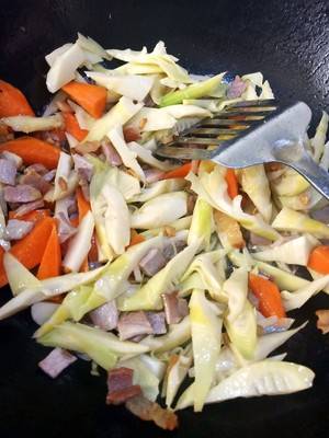 笋的家常做法春笋烧咸肉 a6c56783e37146aca83d092c8182f36a.jpeg