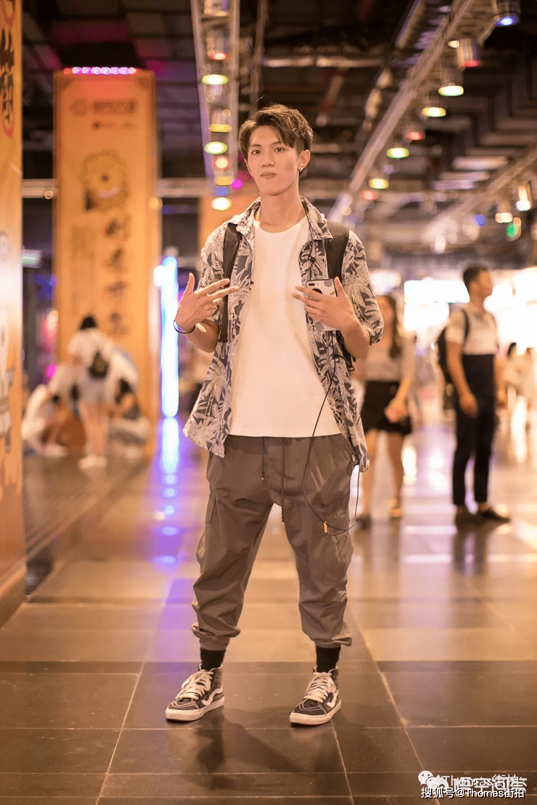 d5bb9b49615b4b948c74546ccfede769.png