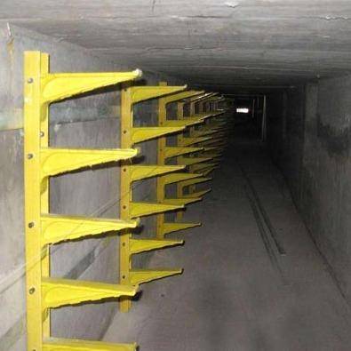 玻璃钢复合材料电缆支架可以广泛应用于电缆沟,电缆隧道,电缆排管工作