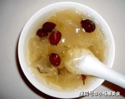 银耳汤怎么弄的 de4b2827ec78482e9c36c0ccbce6eac1.png