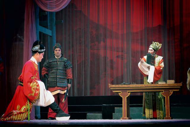 原创流传甚广的凤阳花鼓为何在朱元璋登基后家乡人只能讨饭度日