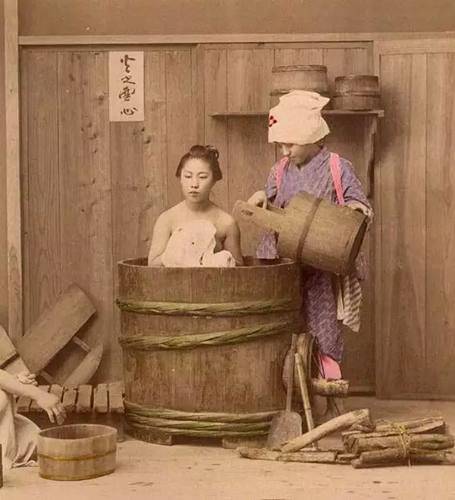 日本鬼子有个奇葩爱好，进村扫荡时专抢此物，结果时常为此送命
