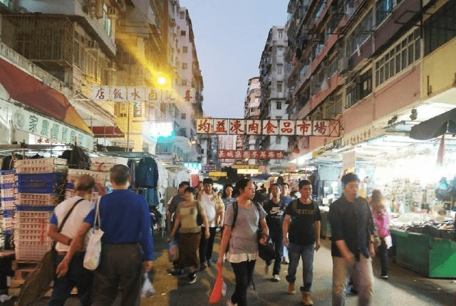 深度体验香港美食，高消费的这座城，也有“贫民窟”深水埗的实惠