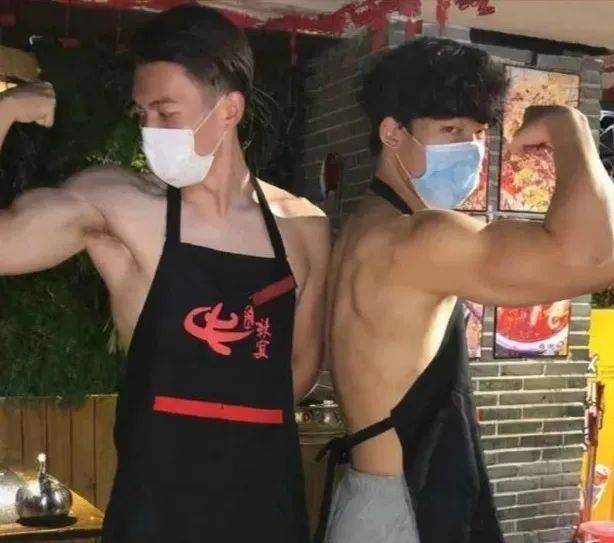 "猛男清洁服务"火爆网络,肌肉小哥哥上门干家政,这画风爱了_身材