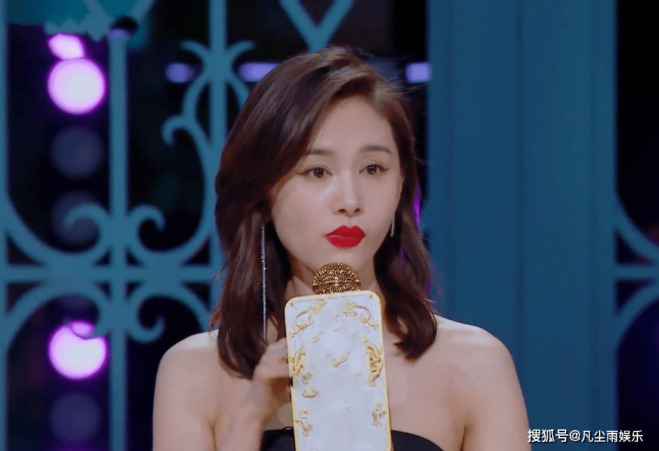 王子文首次揭秘与贾乃亮恋情真相脱口秀首秀自曝其真实身高