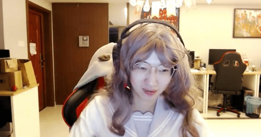 原创lol各大职业选手女装照曝光短发faker长发jackeylove谁才是你的