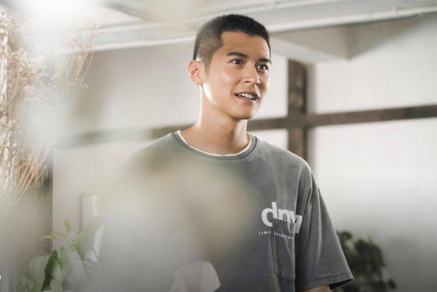 原创不日成婚上映港式爱情喜剧渣男欲女大作战