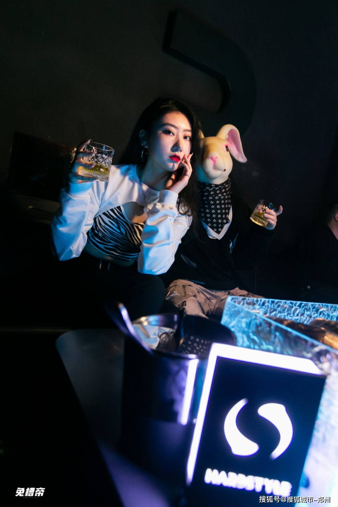 郑州夜店蹦迪指南:见过有电音派对的nightclub吗?