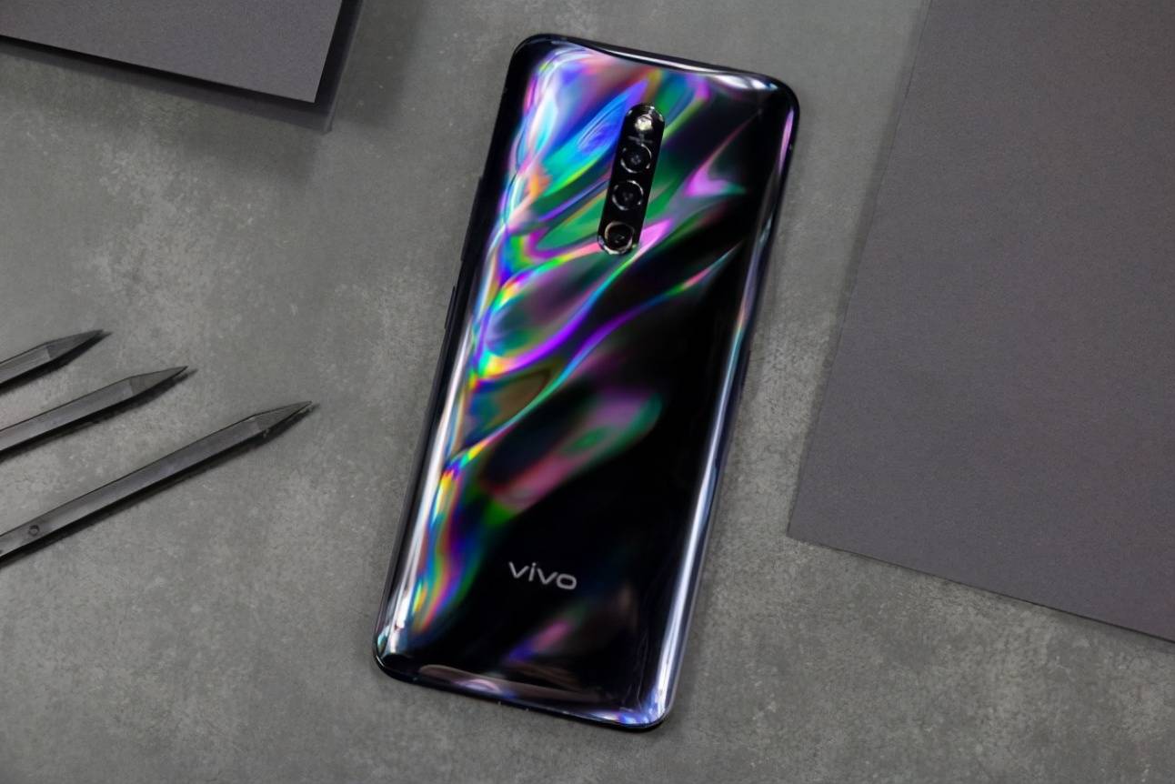 携vivo x27 pro游香港,真实还原目之所见_照片