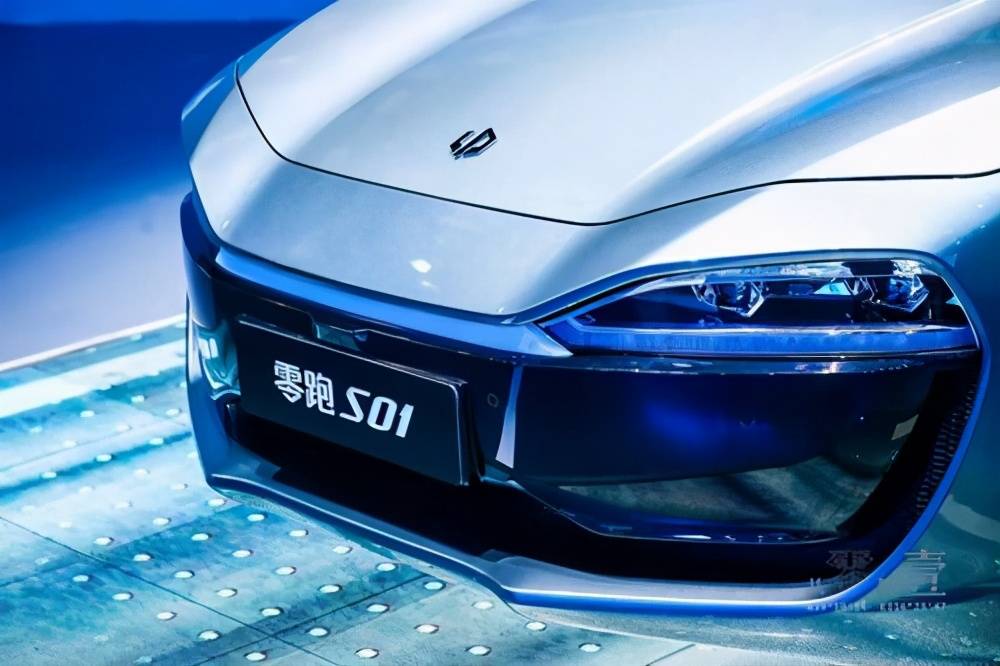 年轻就要激情无限零跑s01帅气来袭