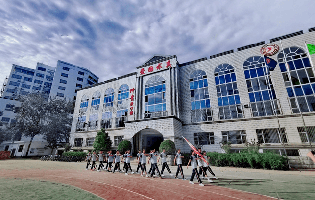 原创河北保定百年育德砥砺奋进