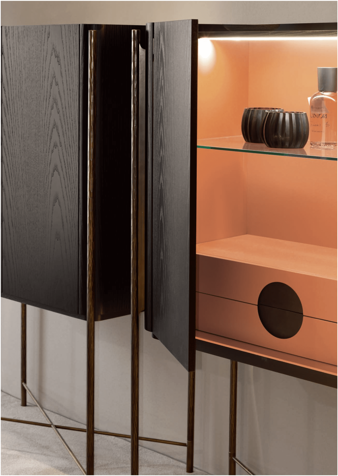 ����һ�۰��ϵġ����к��硱��CANTORI�ҾӼ��ͣ�