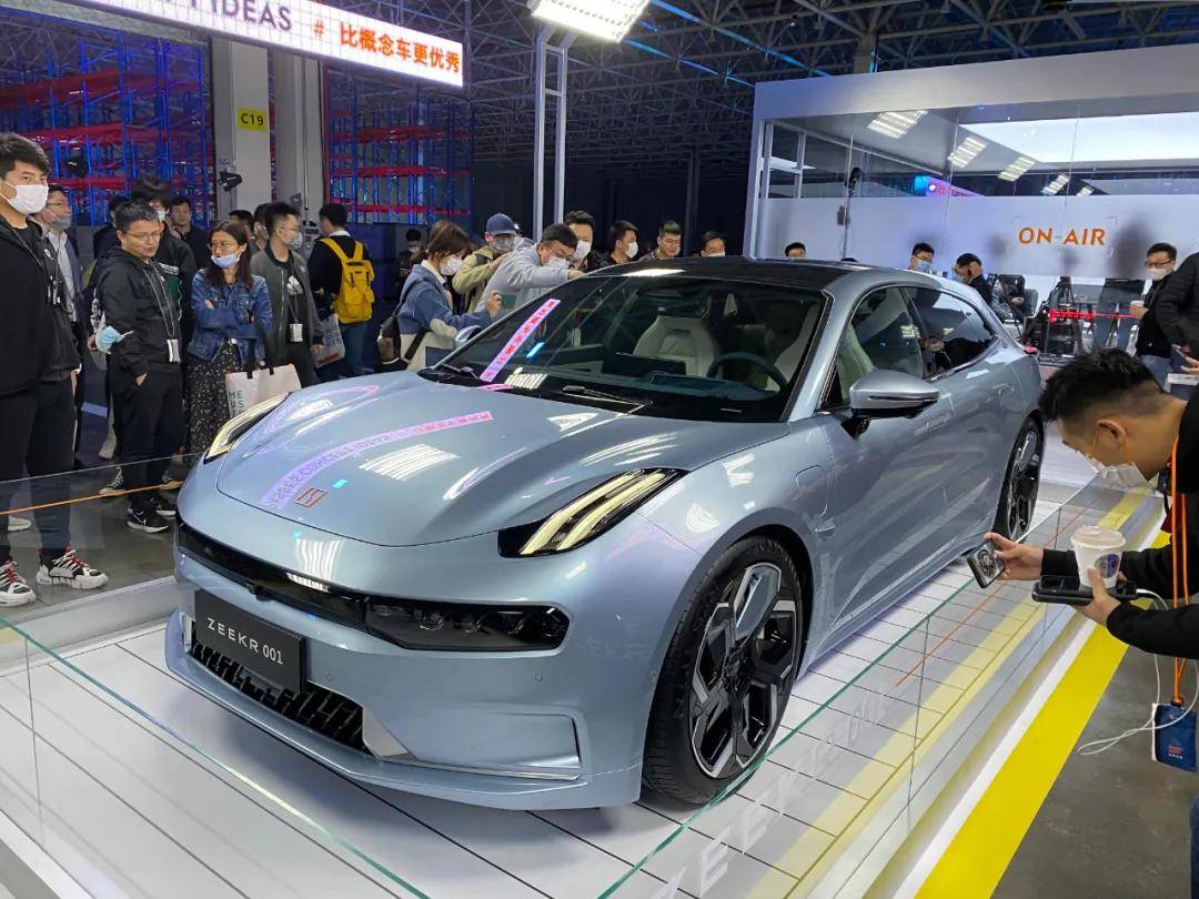 极氪001车长多少米 17a082e1d62f4f8db1eb7cda987f28c5.jpeg