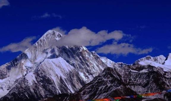 中国最美十大名山：五岳只有泰山上榜，有你家乡的吗？