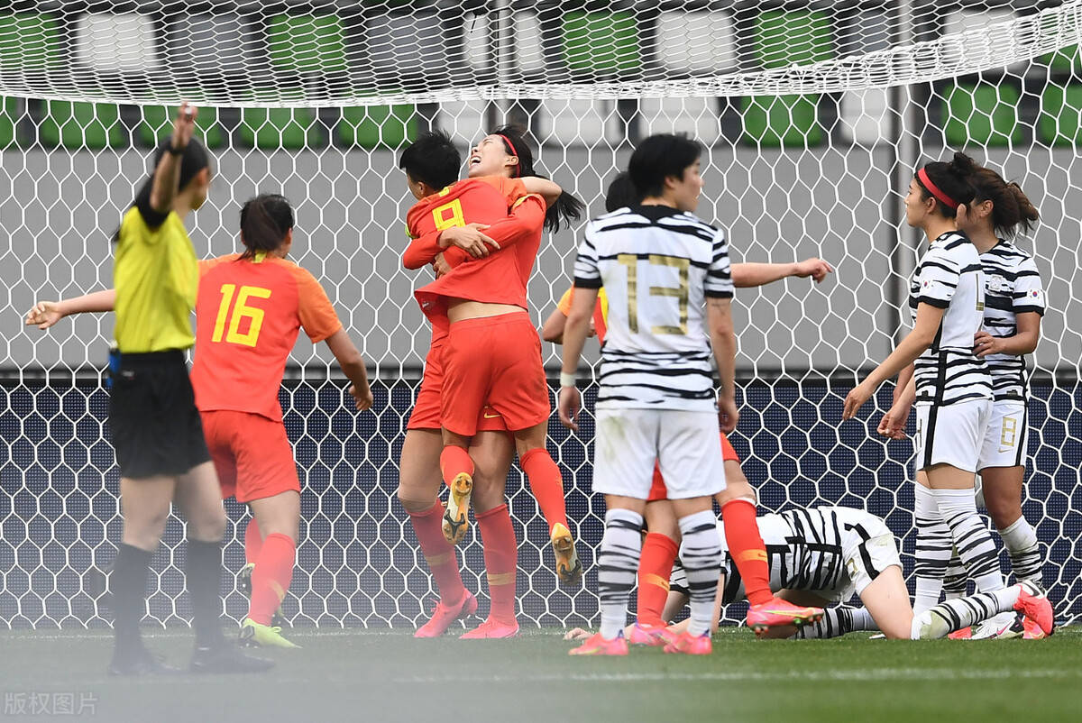 女足的任意球到底是王霜还是杨曼进的如今终于有了定论