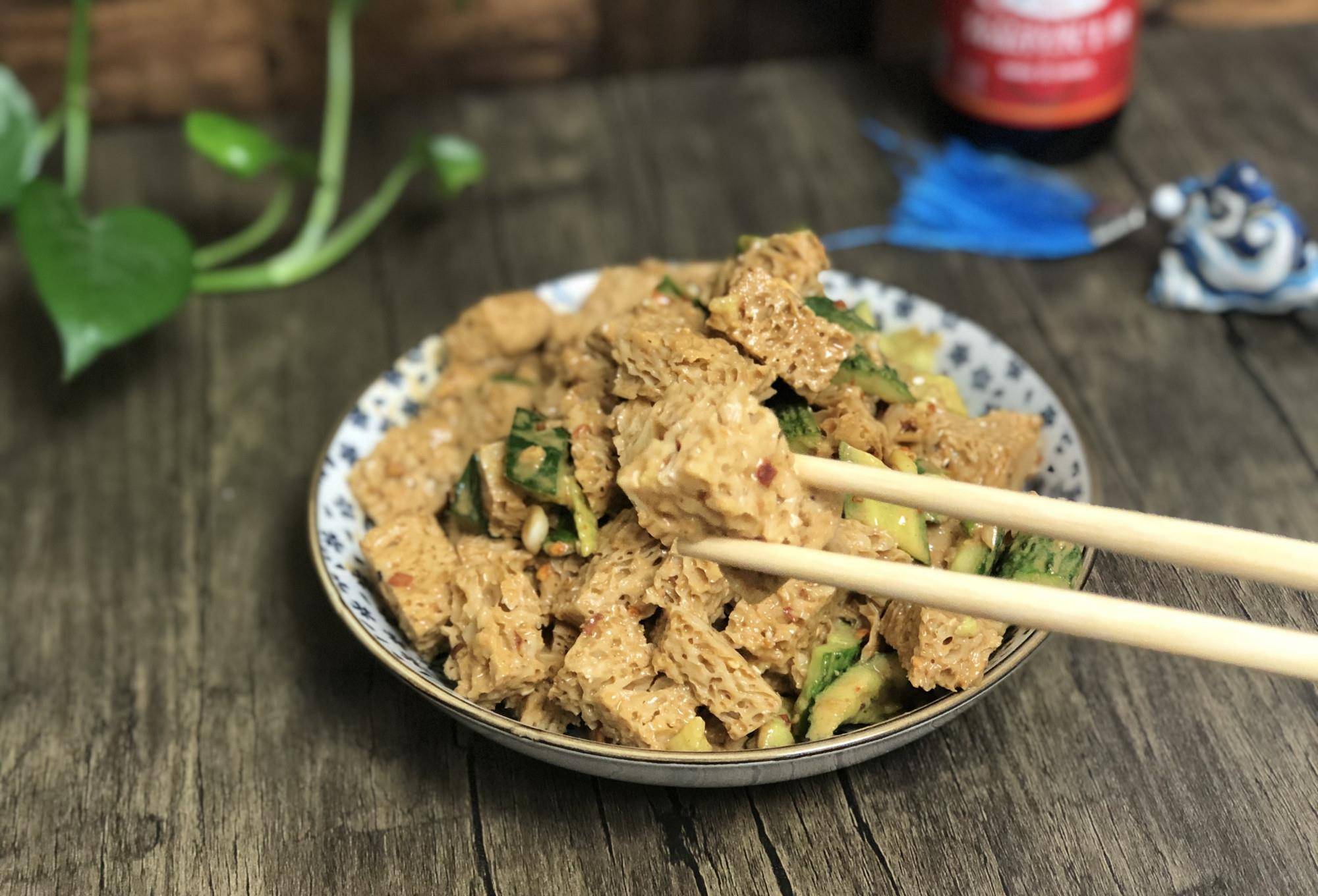 做麻酱面筋,用不用提前焯水?