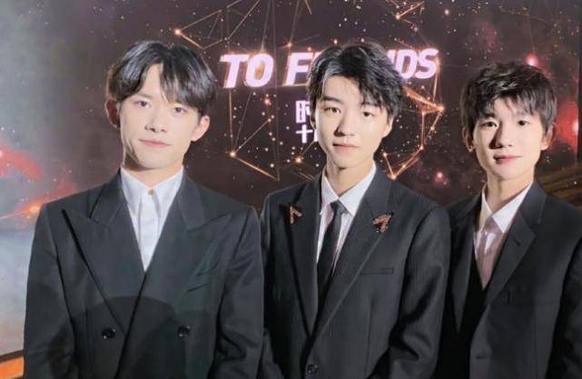 时代峰峻三代全员粉丝名 6d73a399e31d4854ba23c06571c596e7.jpeg