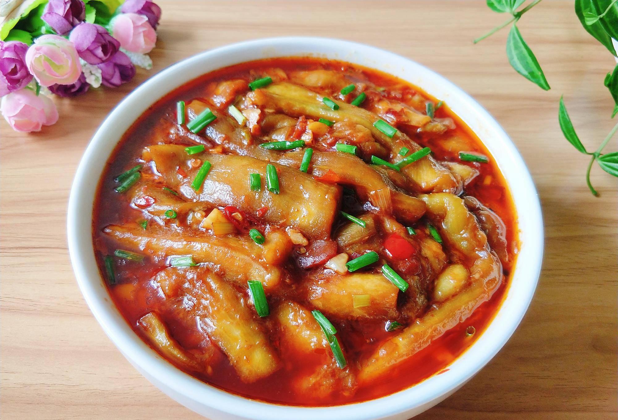 要想茄子好吃不吸油,多做这一步,不煎不炸,茄子软糯不油腻!