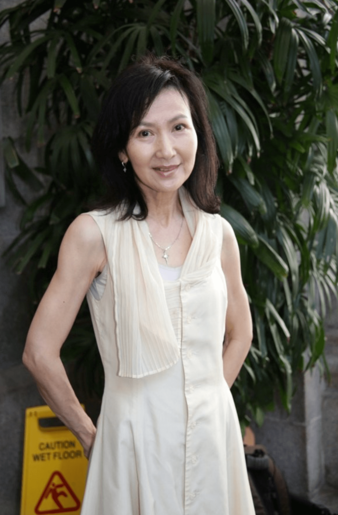 83岁余慕莲病情转好受访报平安,感慨人生无常,婉拒重返tvb拍戏