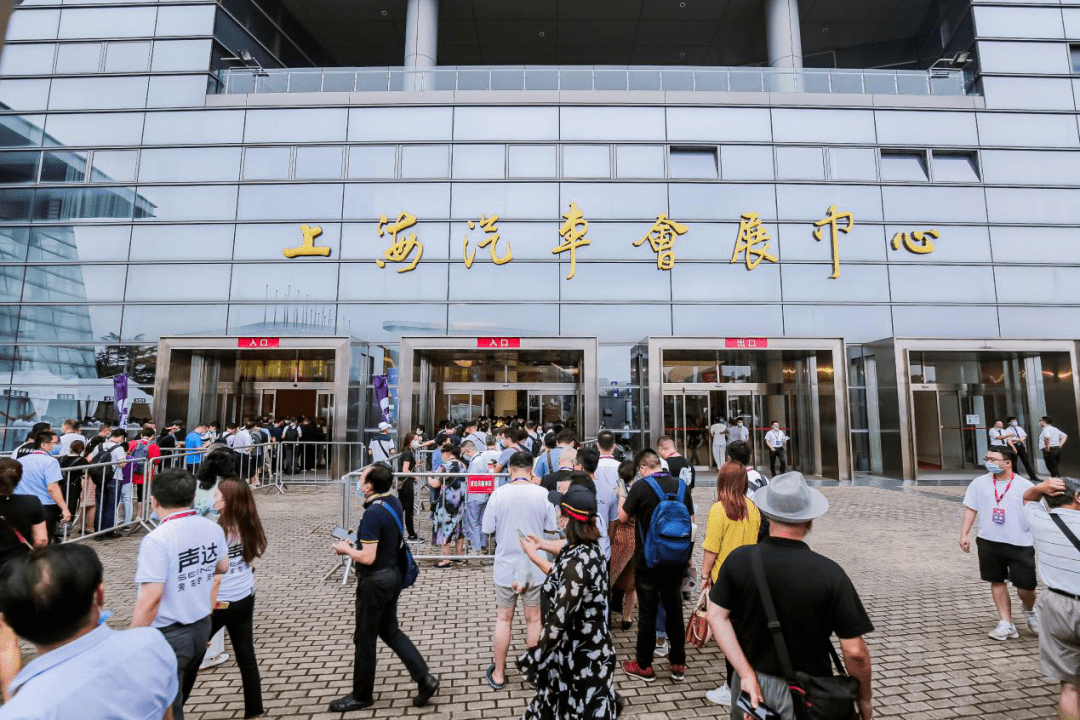 拥抱变化2021上海车展今日在沪开幕房车展五月底开展