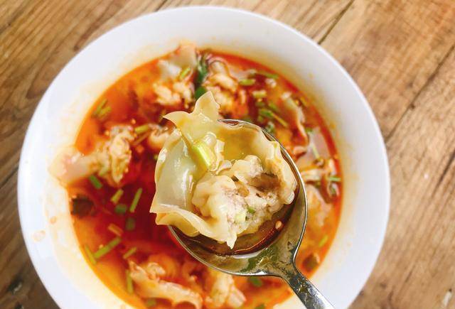 可以用什么做抄手馅 3566508ffb9d4536afb4f42f9f70fab2.jpeg