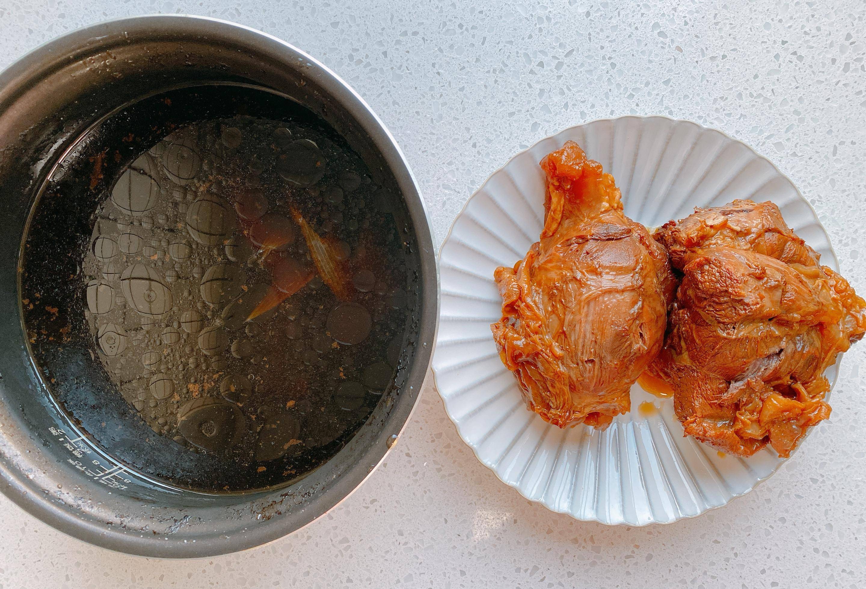 立冬后多吃牛肉，简单的电饭锅卤牛肉，掌握4点，牛肉入味不塞牙 压力锅