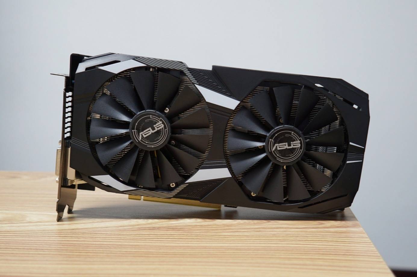 好玩不难,这台整机属于主流玩家