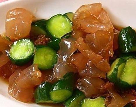 炒鸡胗子配什么菜好吃 ee4728d200764e1083e7ce243854973d.jpeg