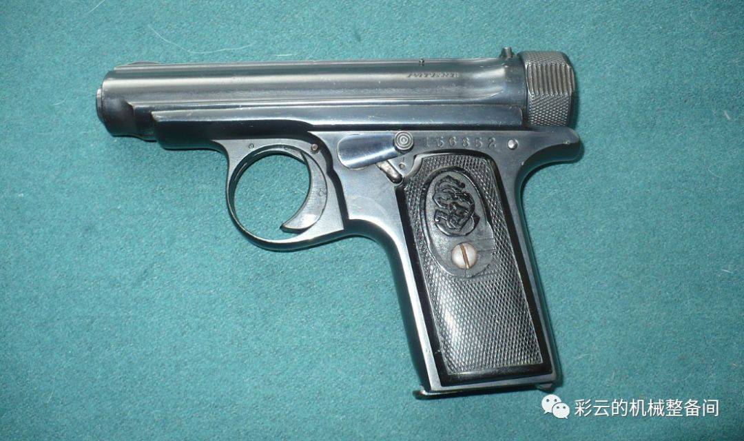 电视剧《新世界》中出现的真是"蛇牌撸子"吗? | 微头条