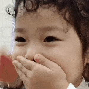 能够舒服的躺在沙发上吃零食,玩手机的你,no.4你是否愿意去做饭呢?