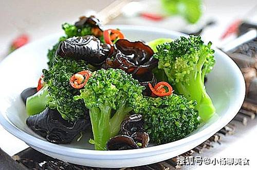 减脂餐晚餐西兰花鸡胸肉 7ee831d9b2fe48adb7d0c489c91d1188.jpeg