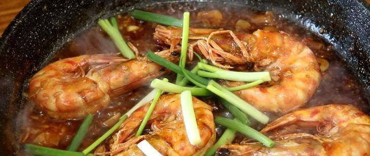 油焖大虾怎么做不需要料酒 010624253b12482785d87a44a1328850.jpeg