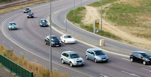 老司机开车上高速心慌怎么回事 85ba6c1bb249457bb886e9ba9177e859.jpeg