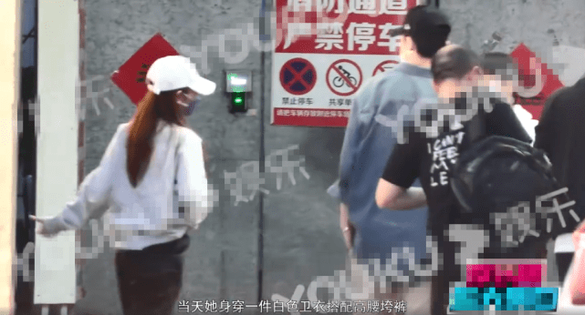 懒理张碧晨新歌内涵,邓紫棋携男友吃火锅