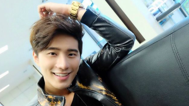 他在里面饰演的陆阳深受观众喜爱,因为是有名的演员拍的电视剧,而且