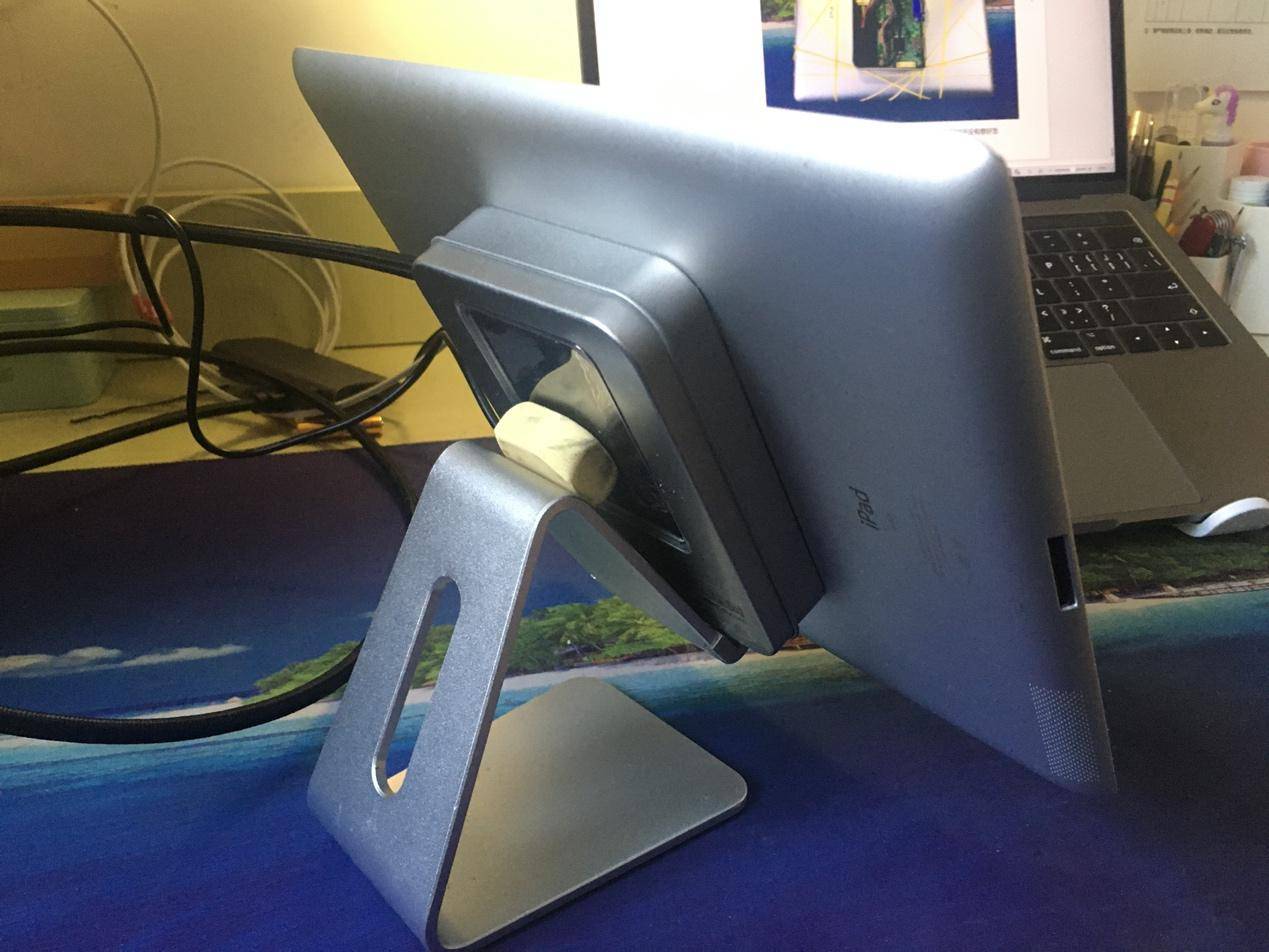 废物再利用:花费86元把ipad2改造成显示器,你说香不香