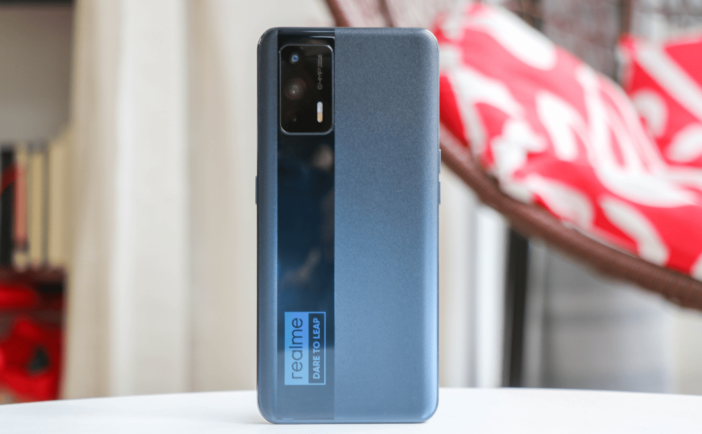 小米对比realme都是天玑1200两千元价位谁更香