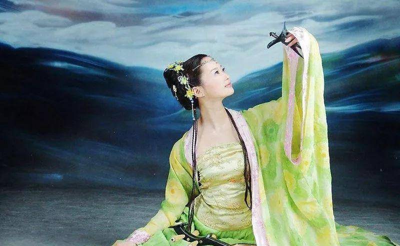 有名的古代女性 2cdeee57f62146f0befaeb24bb496aad.jpeg