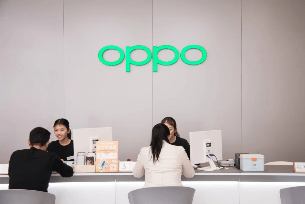 系列|高端服务再升级：OPPO 推出 007 服务专家团和 20 城上门维修