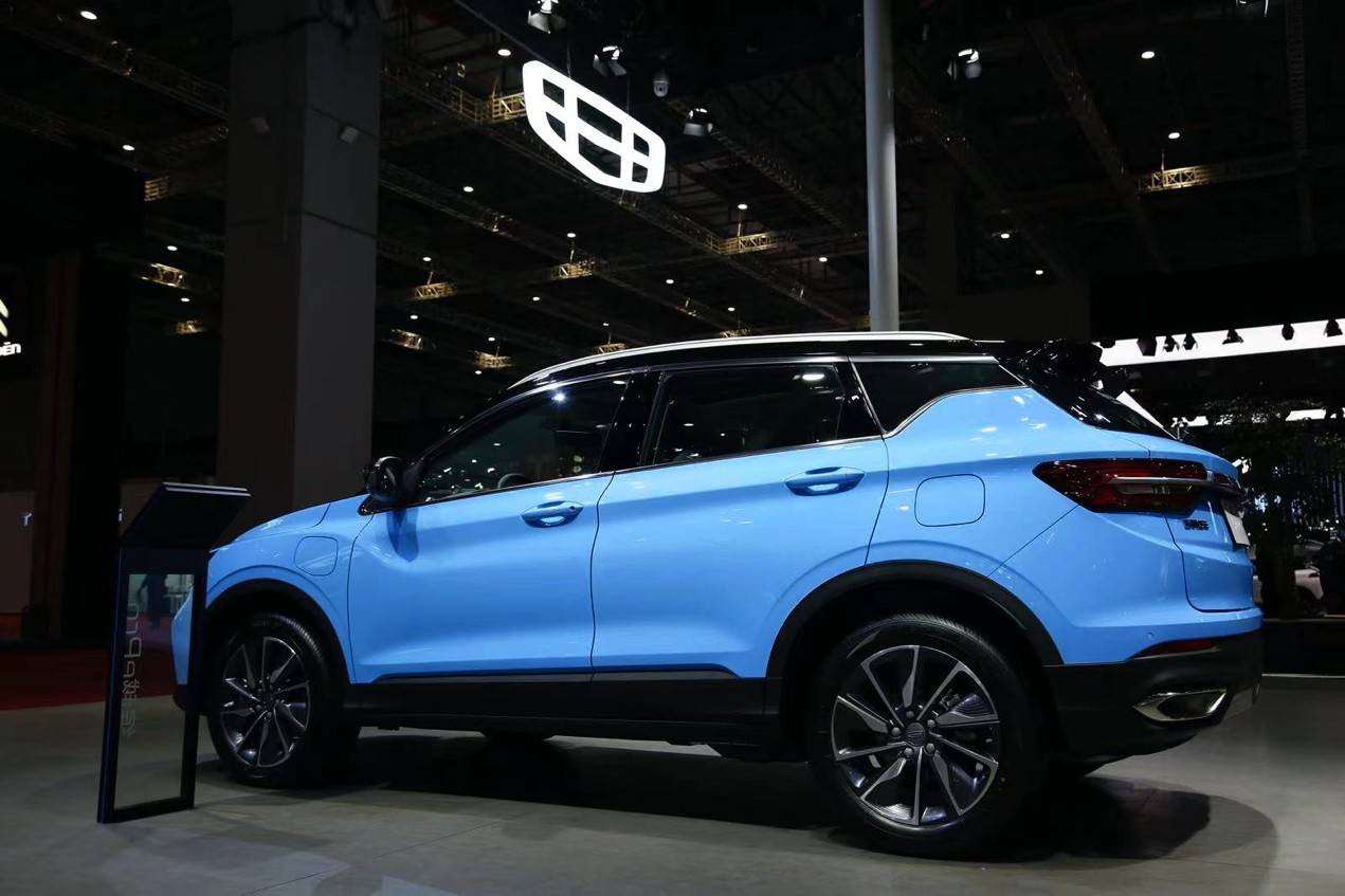 吉利缤越epro推出新配色 "破浪蓝"亮相2021上海车展