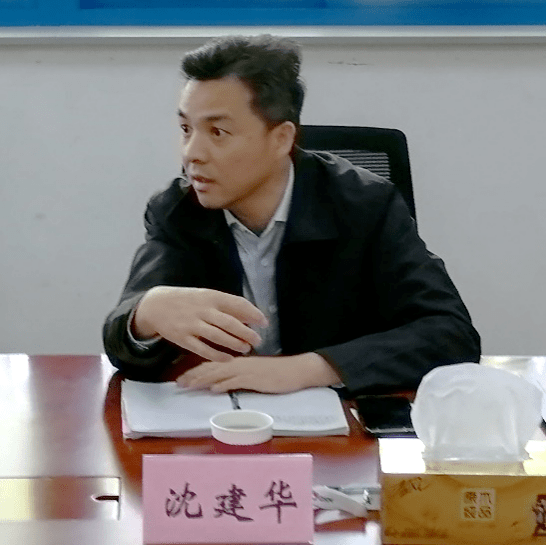 检查组一行先后到帝斯曼维生素(上海)有限公司,东胜化学(上海)有限