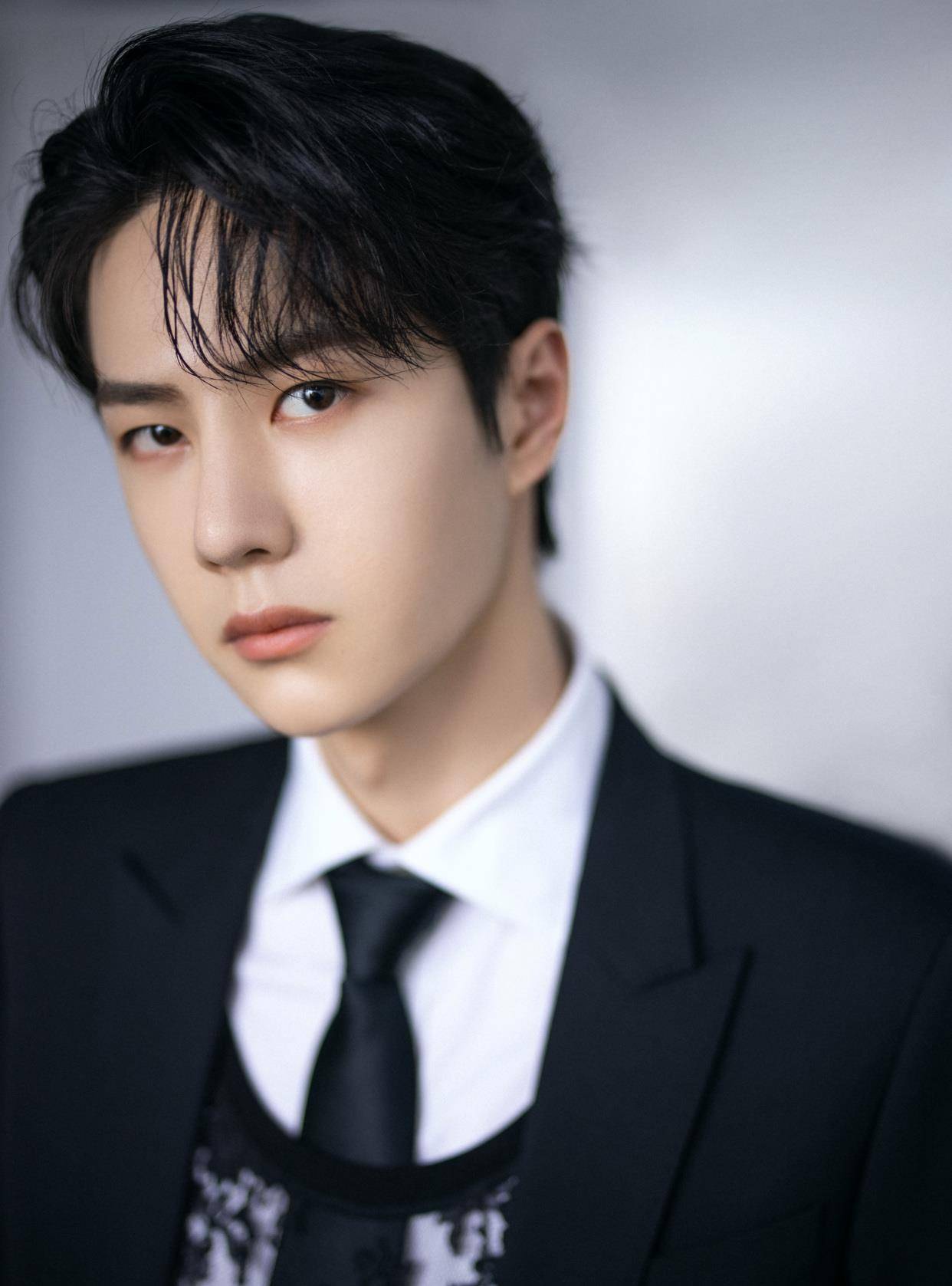 怎么样才能长得像王一博 ff15e3ce56fd43df8cf2b6715e67ded2.jpeg