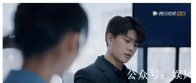 任嘉伦原声电视剧热映，去掉粉丝滤镜看他的演员功底，还香吗？