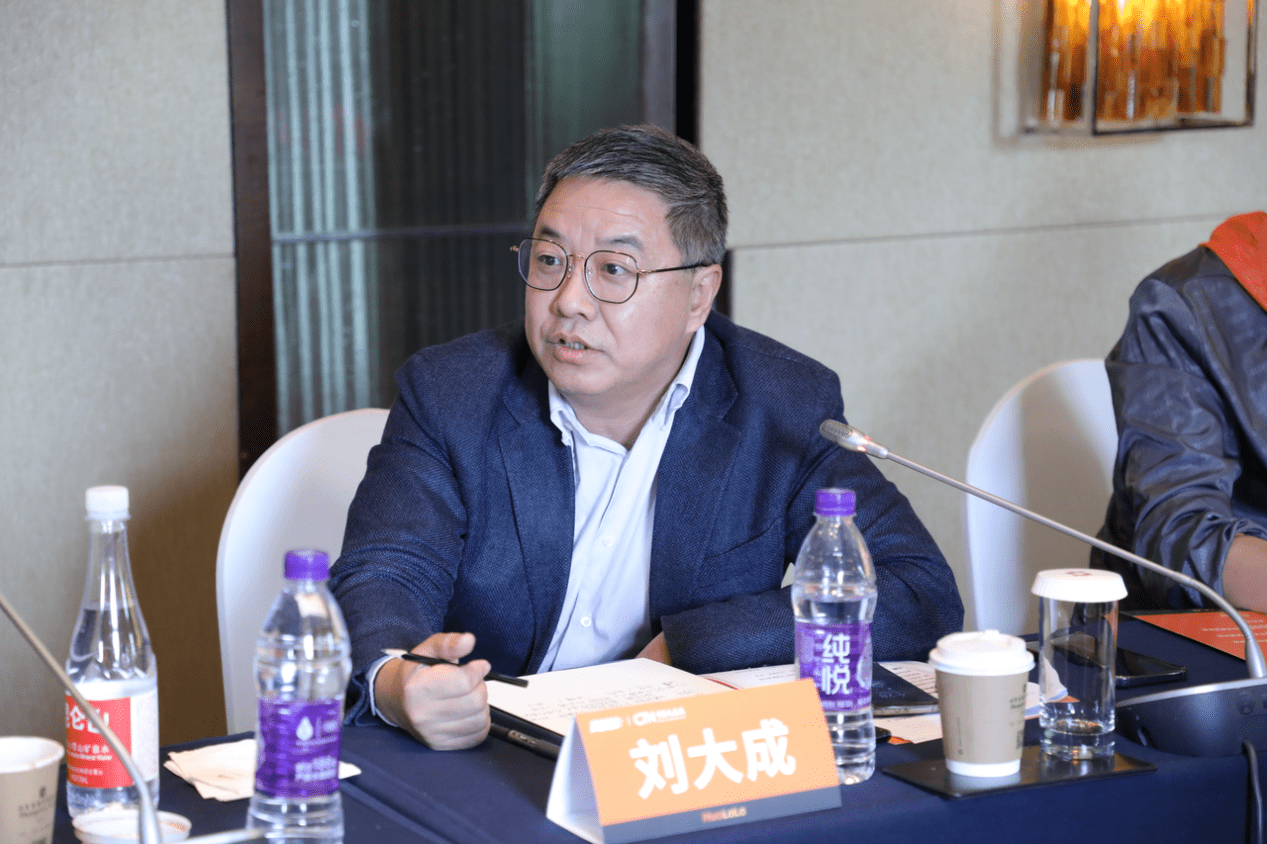 清华大学互联网产业研究院副院长刘大成表示,这个问题除了同城货运