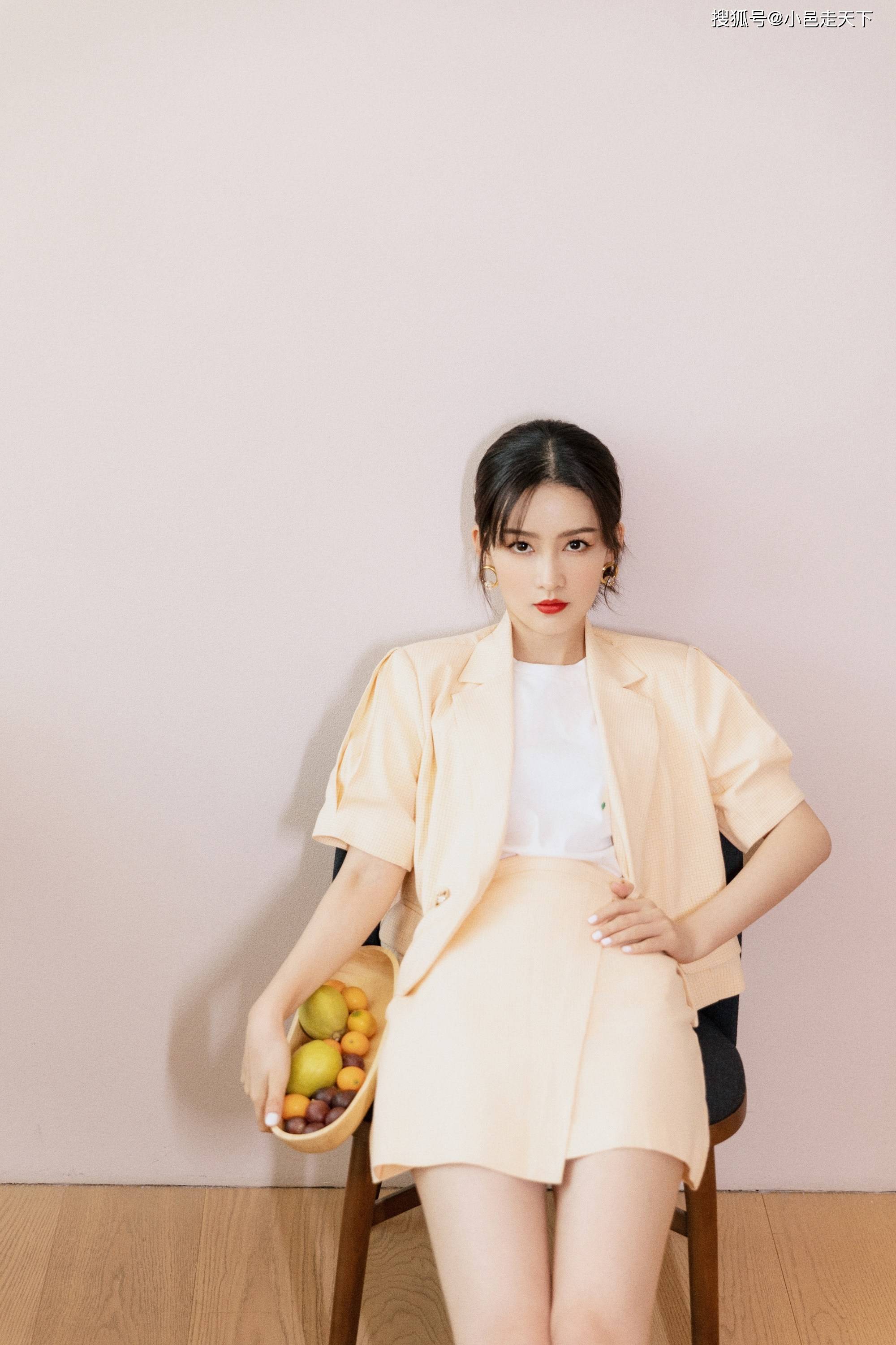 李沁休闲家居服写真合集